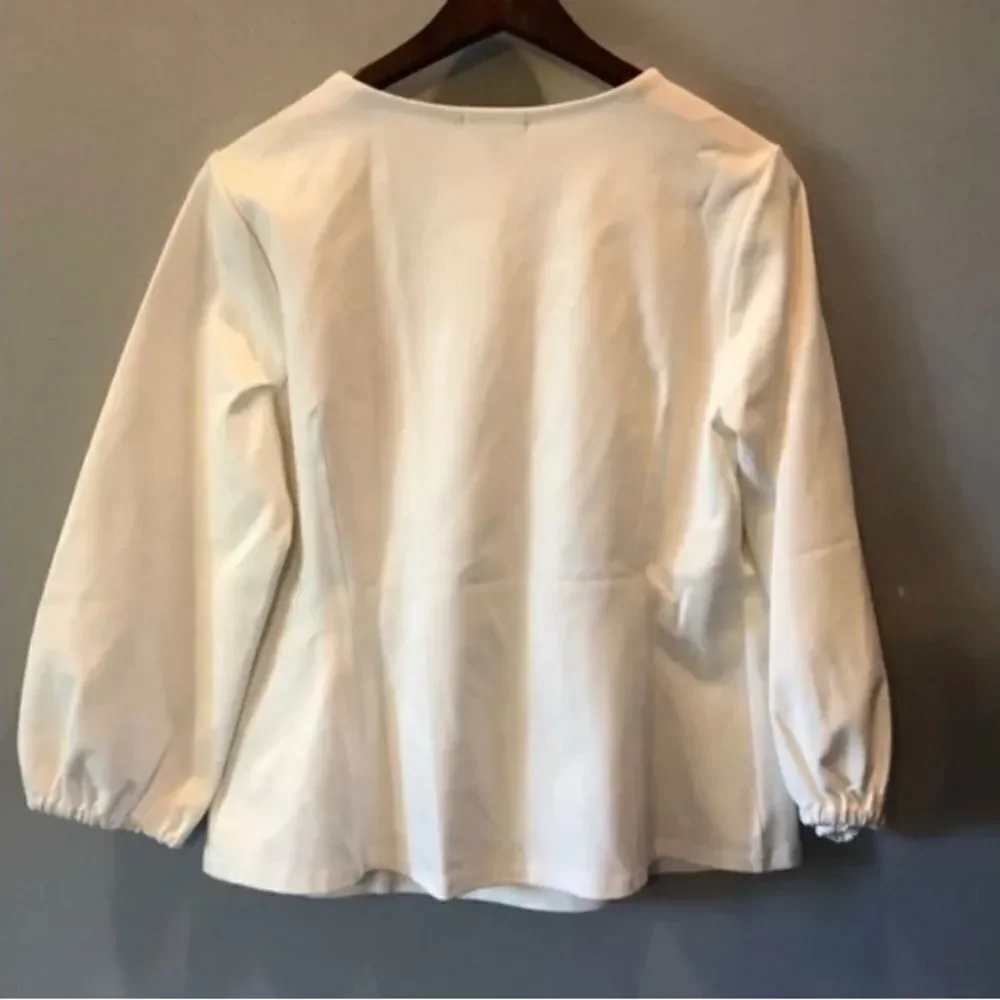 Halogen ivory White gathered sleeve pleated top size 1 (Large)